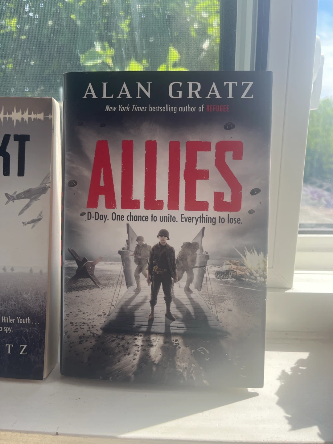 Alan Gratz Books - photo 2