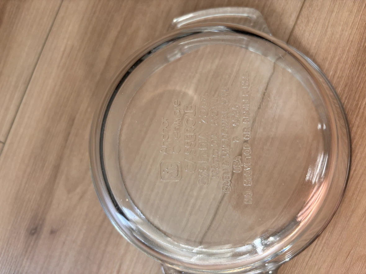 Anchor Hocking Glass Casserole Dish with Lid - photo 2