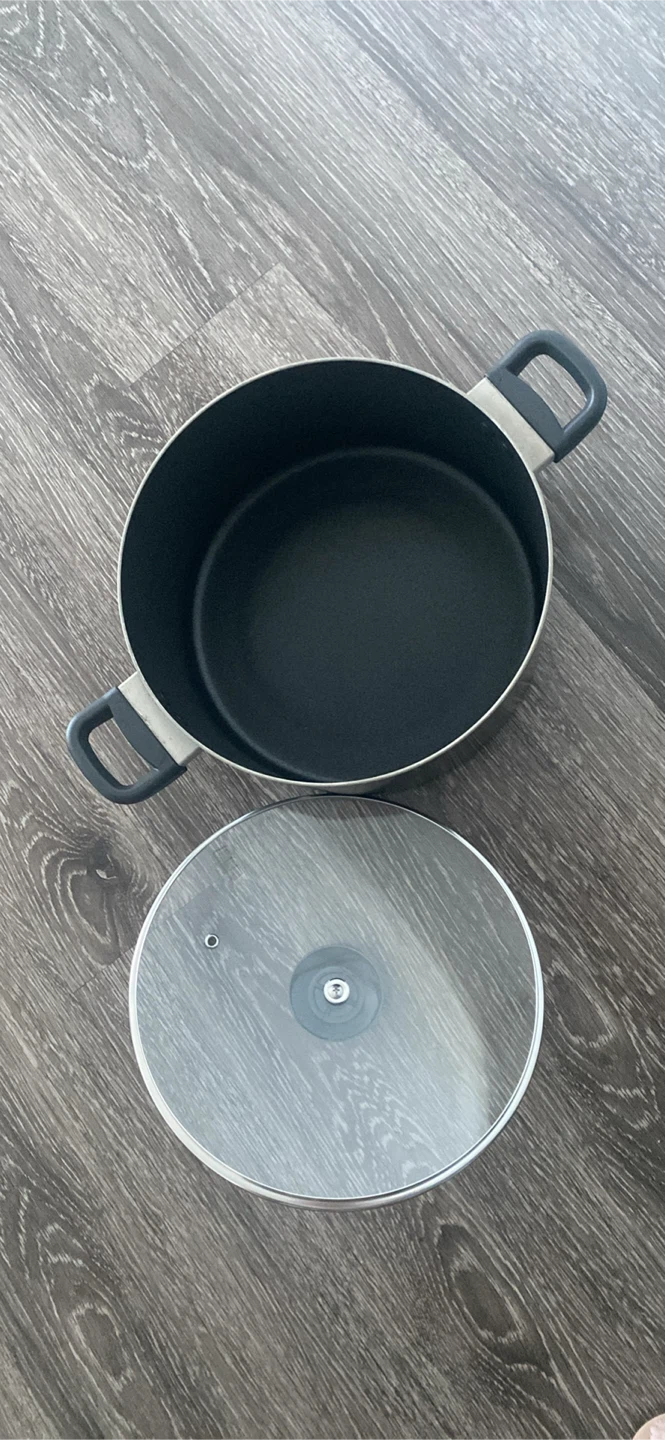 Large Stock Pot with Lid - photo 3