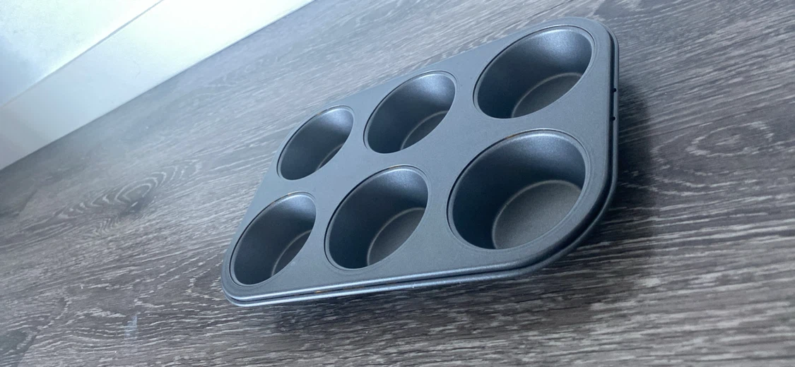 6-Cup Muffin Tin - photo 2