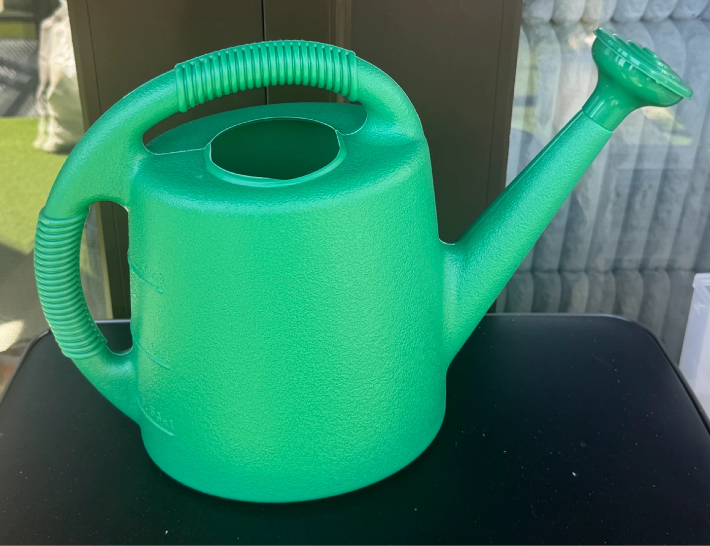 5-gallon Green Plastic Watering Can - photo 2