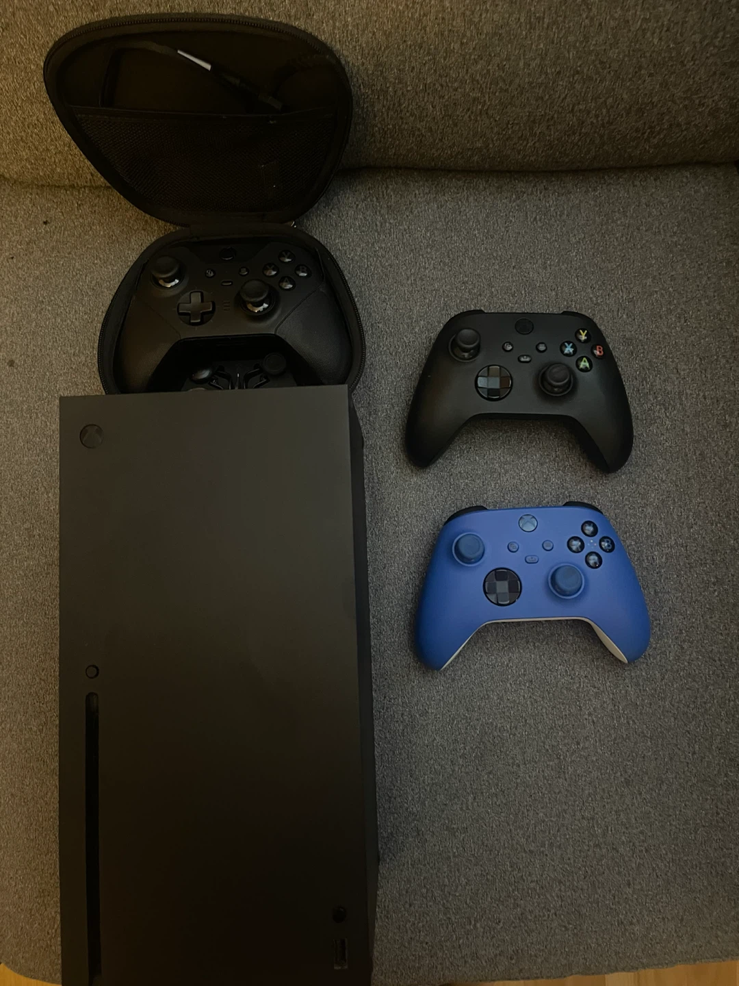 Xbox Series X Bundle (Read Description)