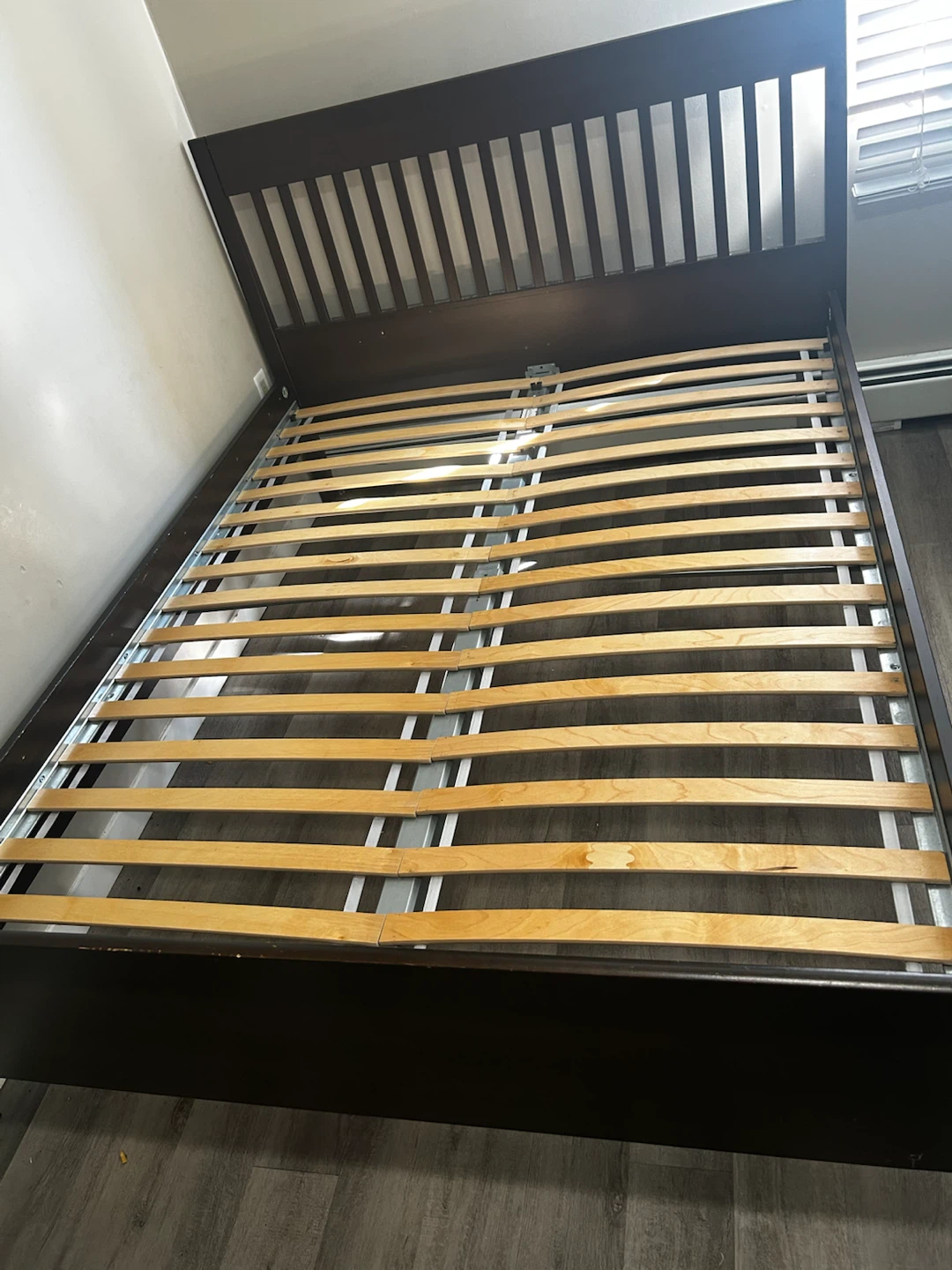 IKEA IDANÄS Bed Frame - Dark Brown - Queen - photo 2
