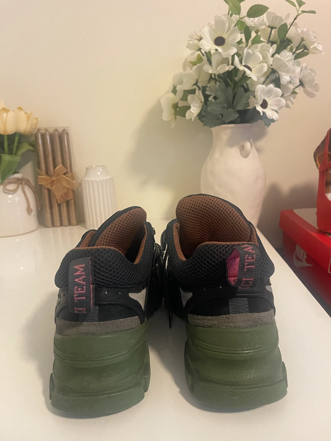 Gucci Rhyton "I TEAM" Sneakers - photo 5