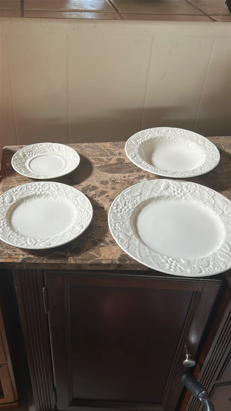 Like new 12 piece setting white dinner, 2 smaller and bowls