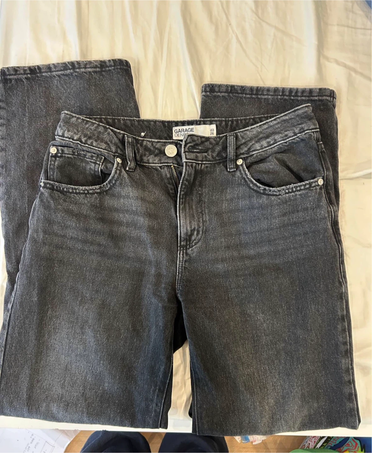 Black garage low baggy jeans