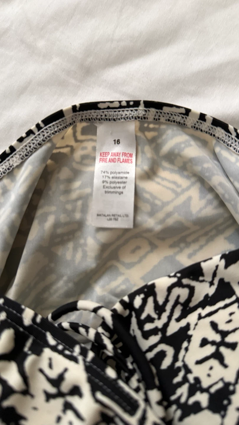 Matalan Swimsuit Size 16 - photo 3
