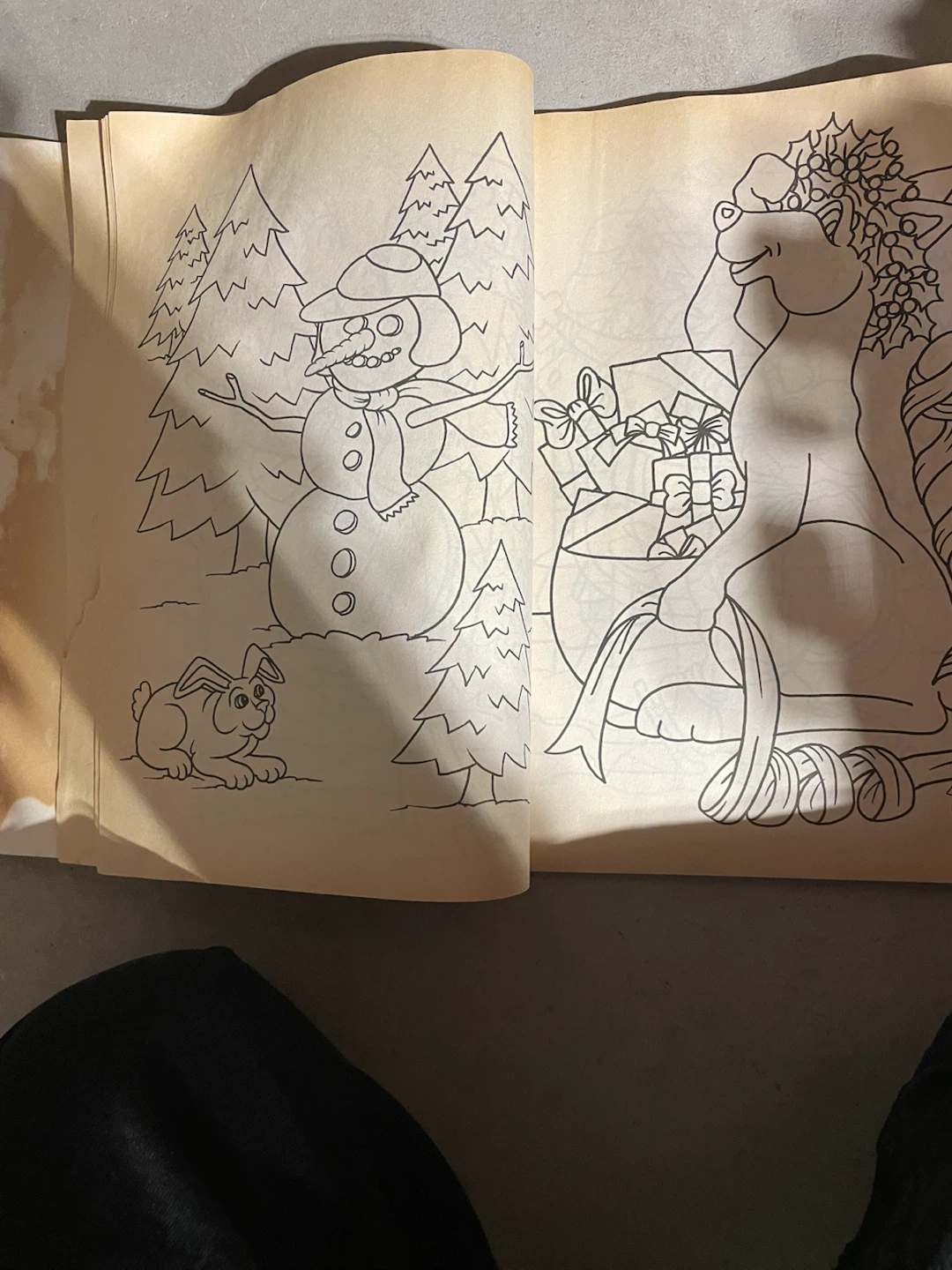 Merry Christmas Coloring & Activity Book 1998 - photo 4