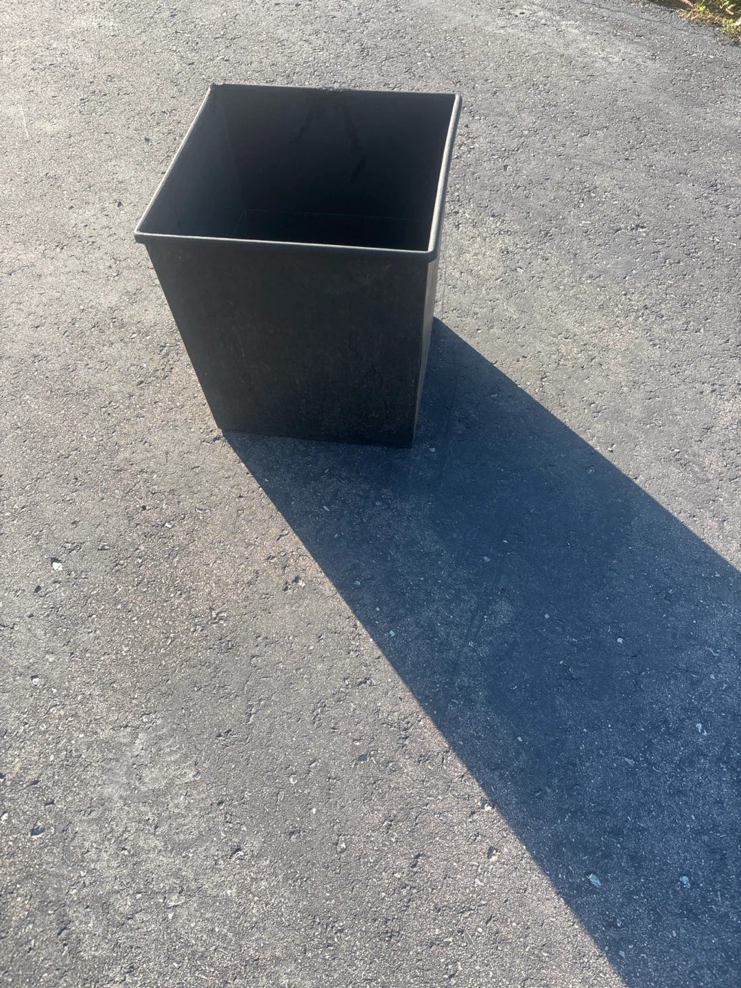 Black Rectangular Plastic Planter