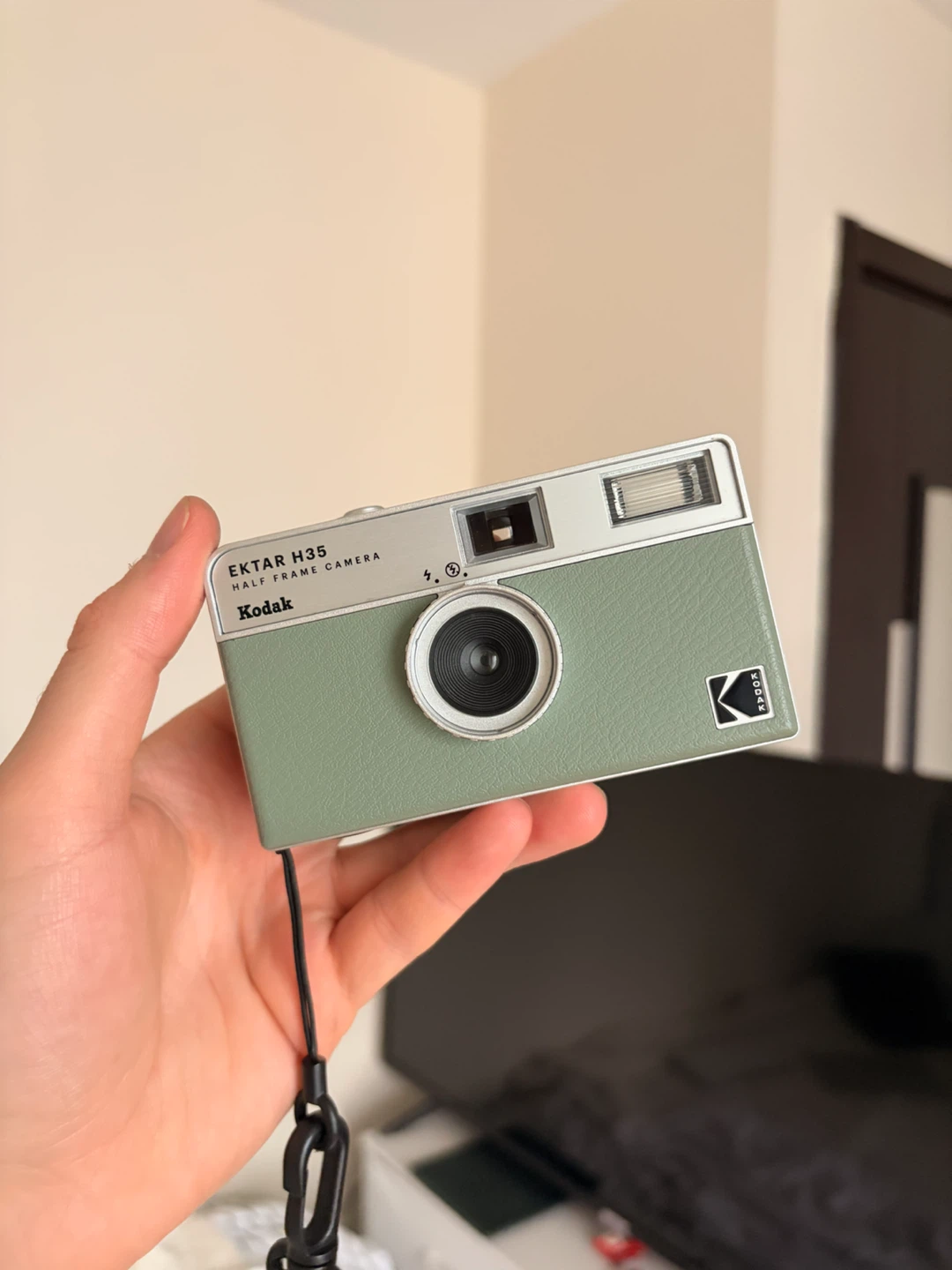 Kodak Ektar H35 Half Frame Camera - Green