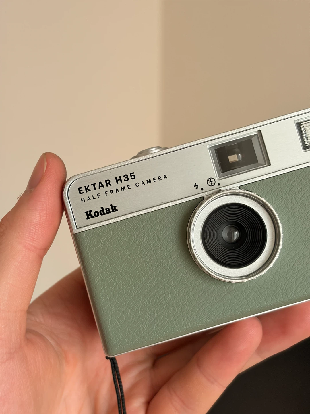 Kodak Ektar H35 Half Frame Camera - Green - photo 2