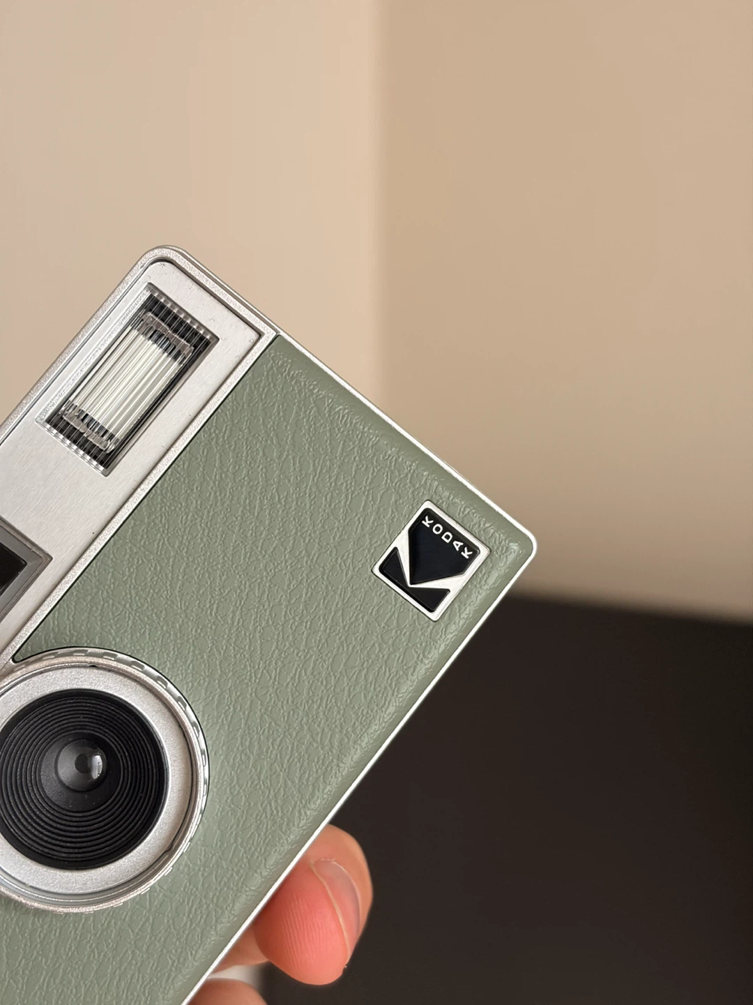 Kodak Ektar H35 Half Frame Camera - Green - photo 3