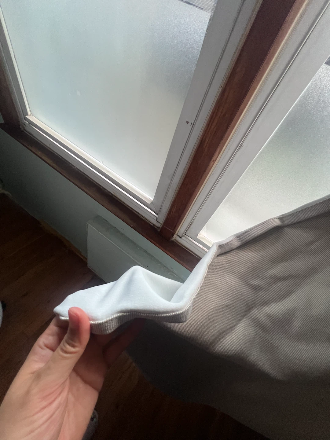 Light Beige Curtains (2 panels) - photo 2