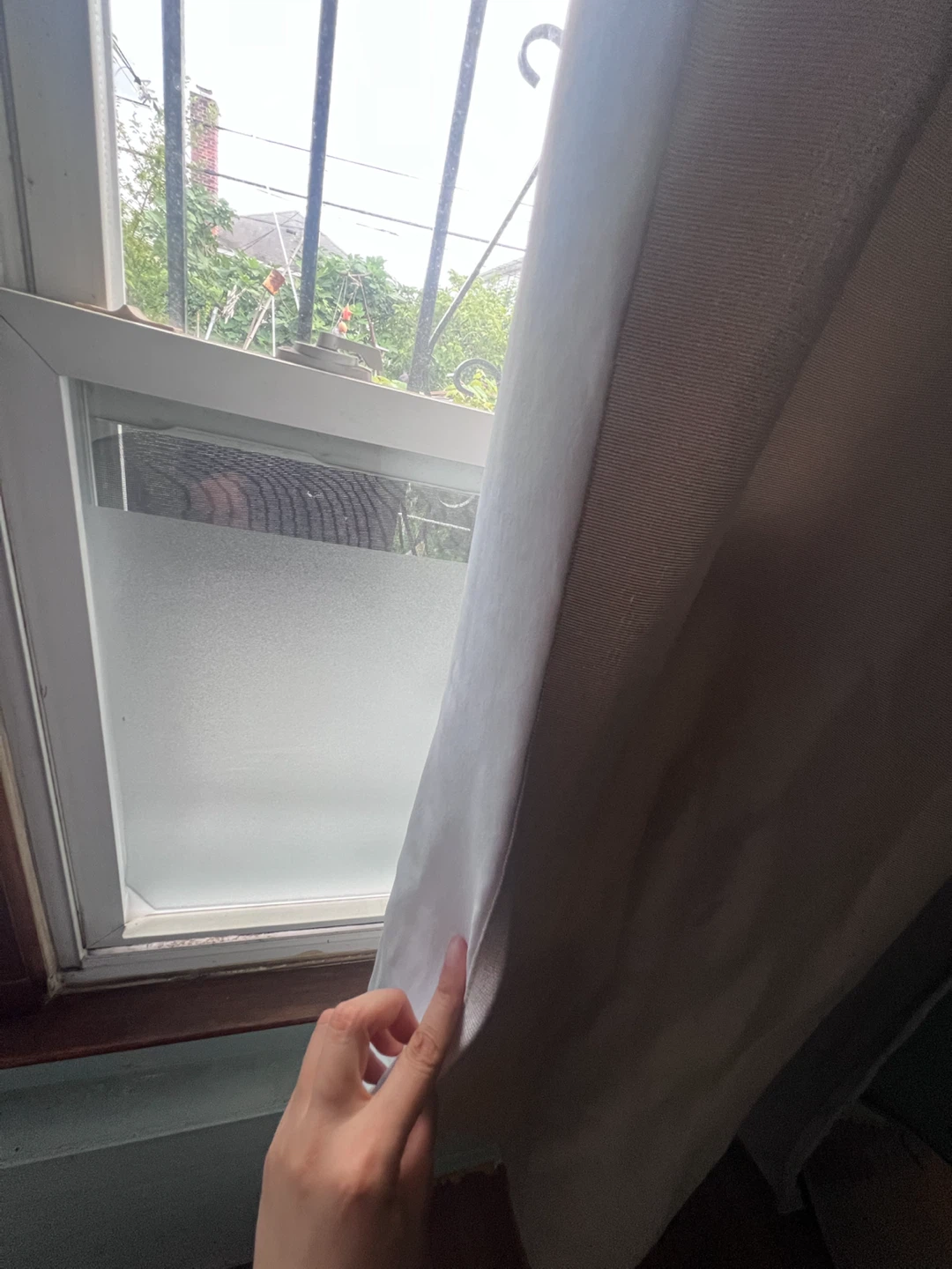 Light Beige Curtains (2 panels) - photo 3