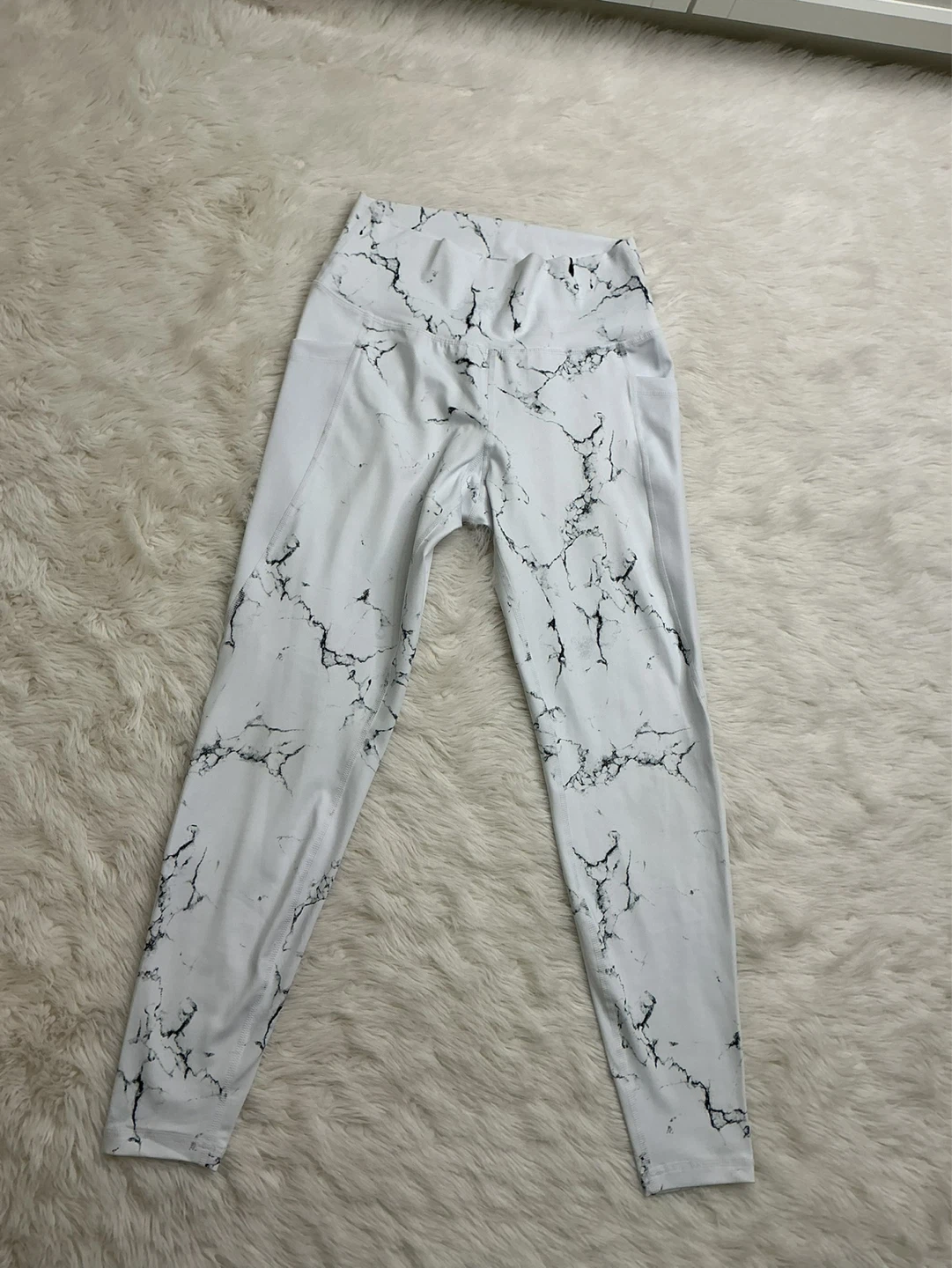 BuffBunny Collection - Marbled Leggings - Sz Medium - photo 5