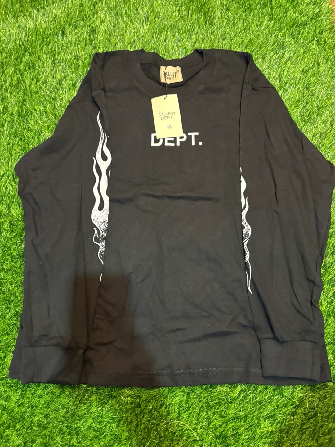 Gallery Dept. Black Long Sleeve T-Shirt - photo 2