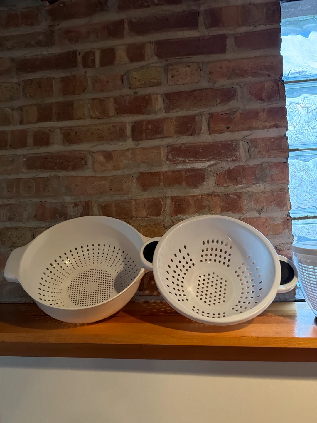 Salad spinner and 2 colanders - photo 3