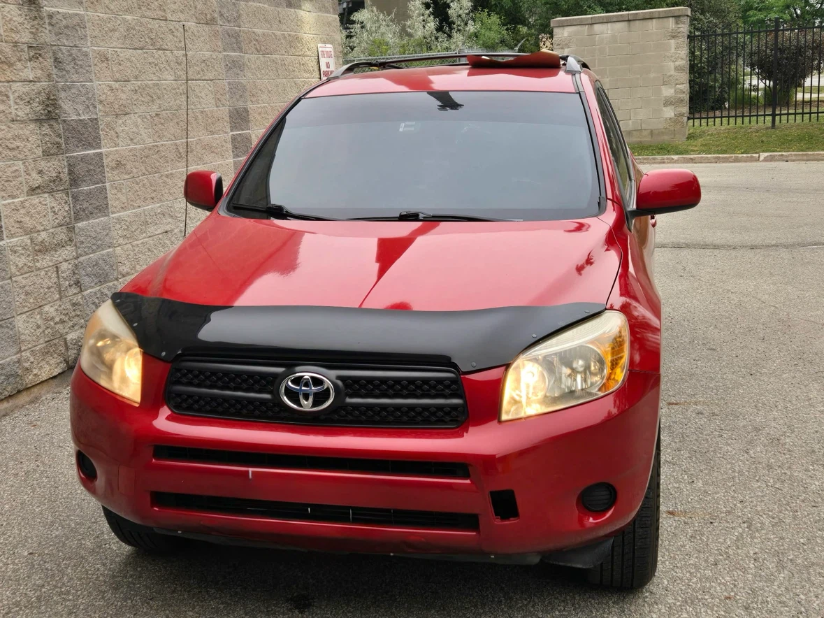 Red  2008 Toyota RAV4 AWD - photo 2