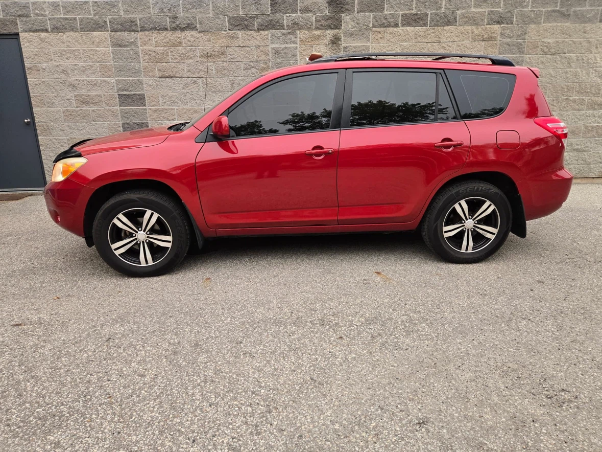 Red  2008 Toyota RAV4 AWD - photo 3