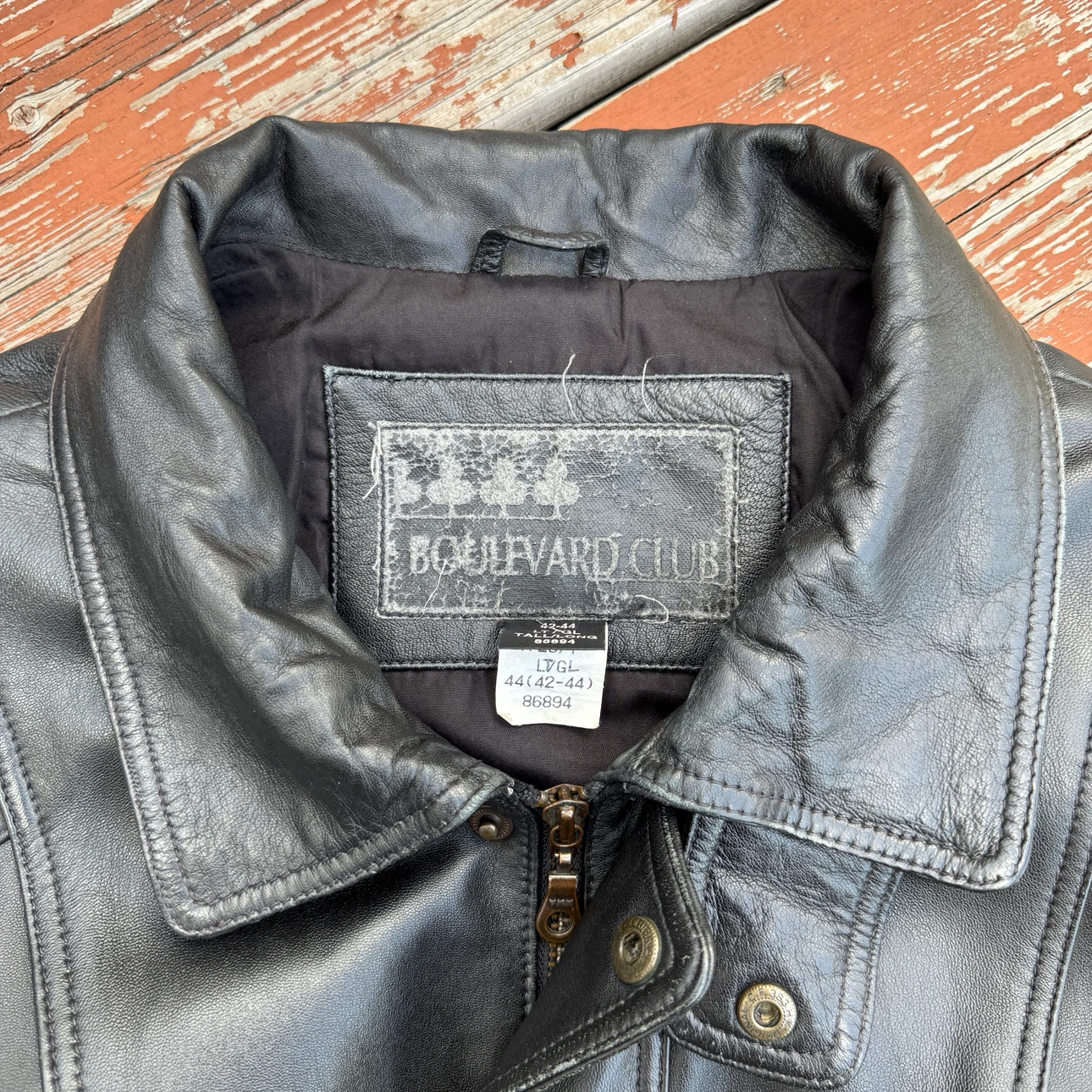 1990s Vintage Boulevard Club Black Leather Bomber Jacket LT - photo 4