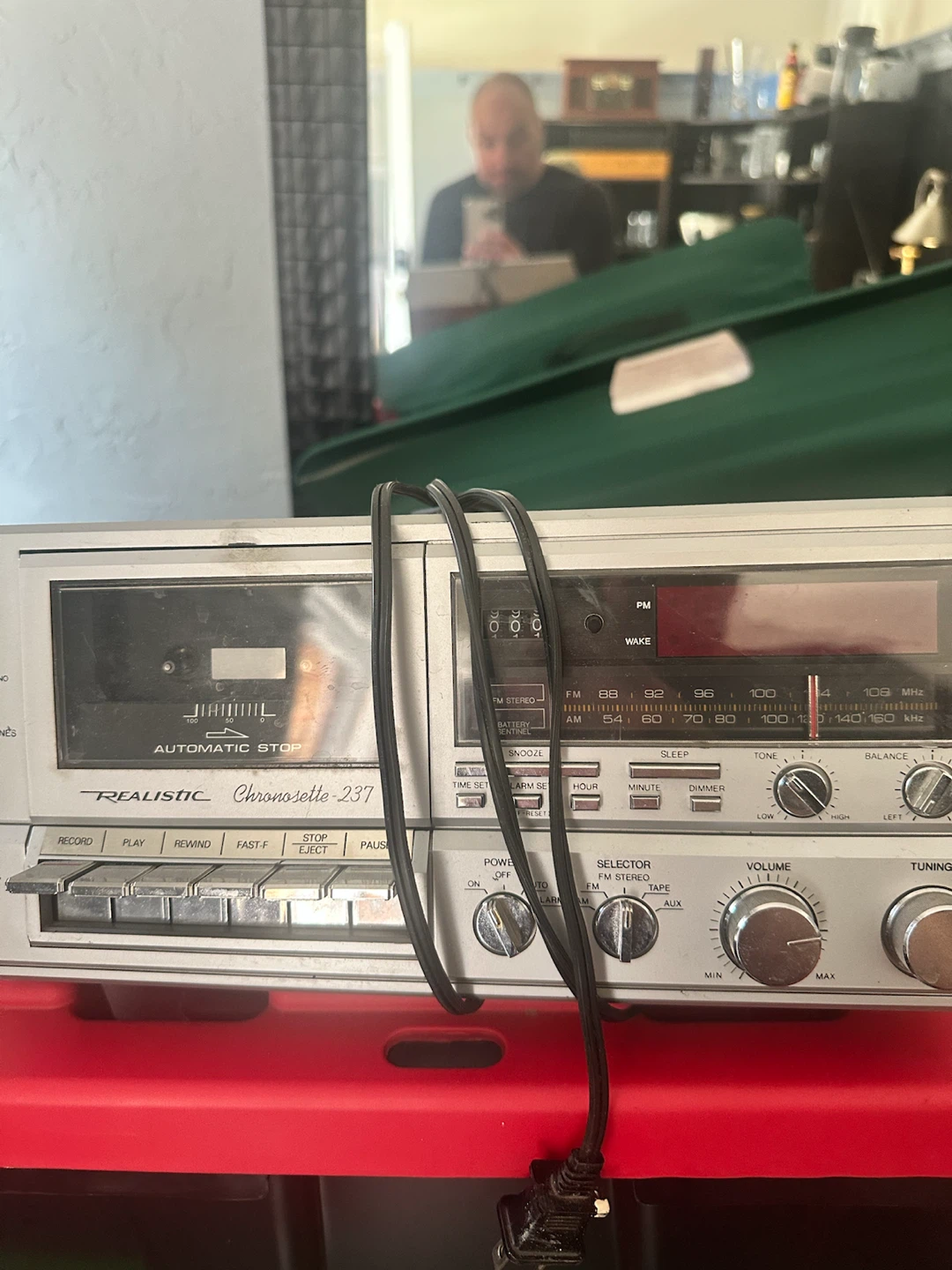 Realistic Chronosette-237 Cassette Player/Radio