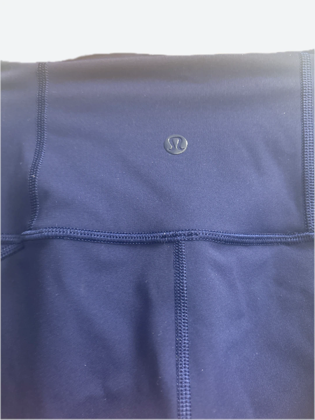 Lululemon Navy Blue Cropped Leggings with mesh detail - photo 3