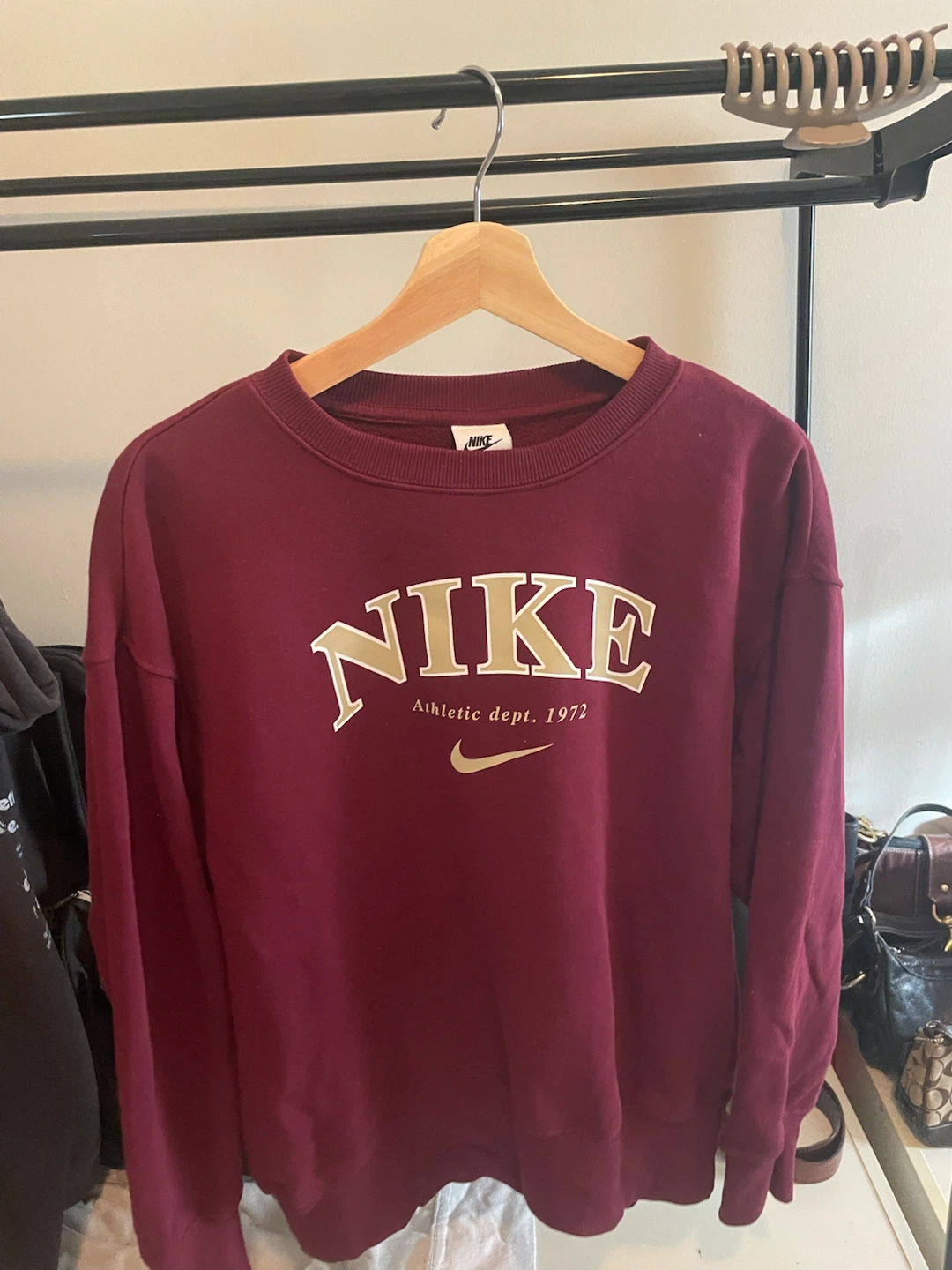 Nike crewneck
