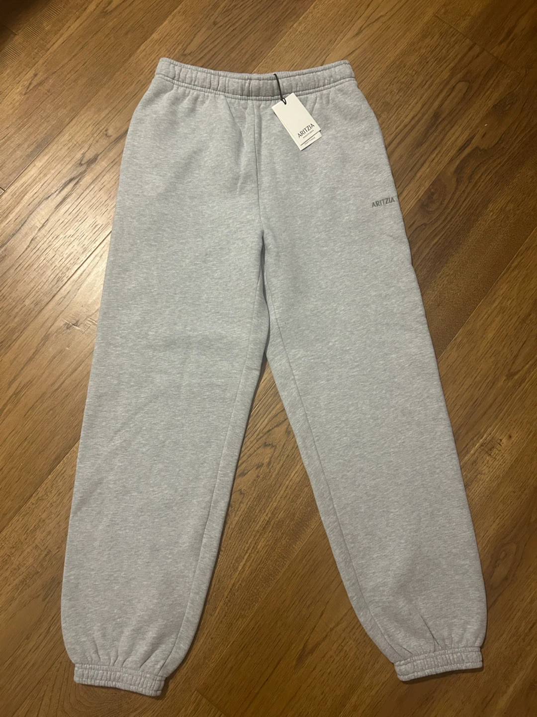 Aritzia Sweatfleece Joggers