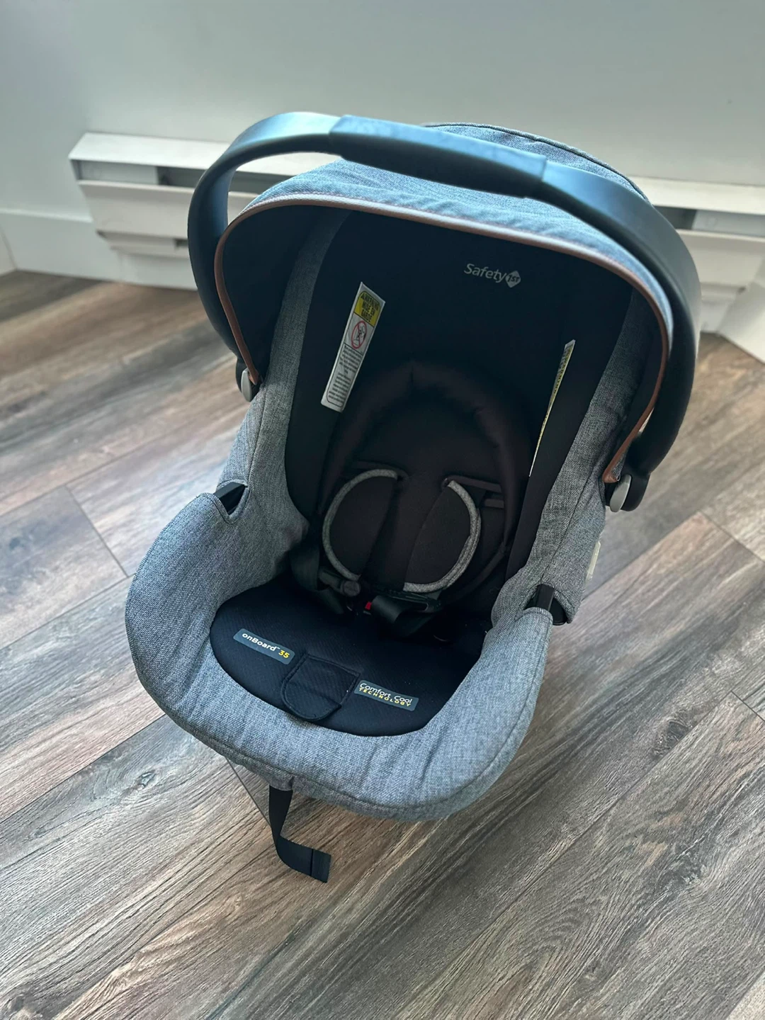 Safety 1st OnBoard 35 Infant Car Seat - photo 5