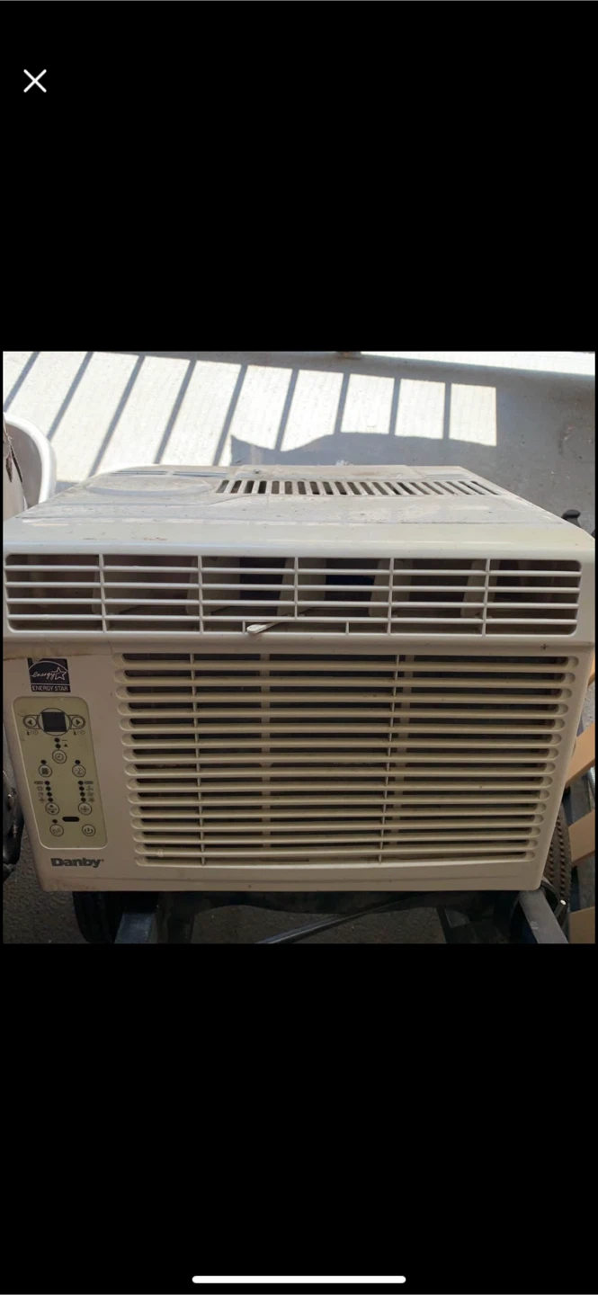 Danby White Window Air Conditioner 5000 BTU