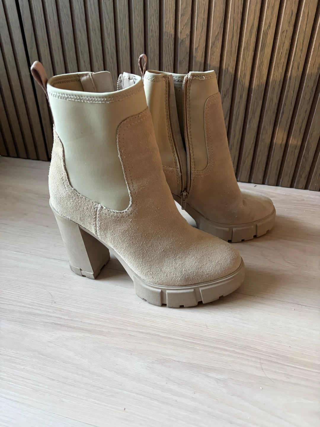 Aldo Suede Block Heel Ankle Boots US 6.5