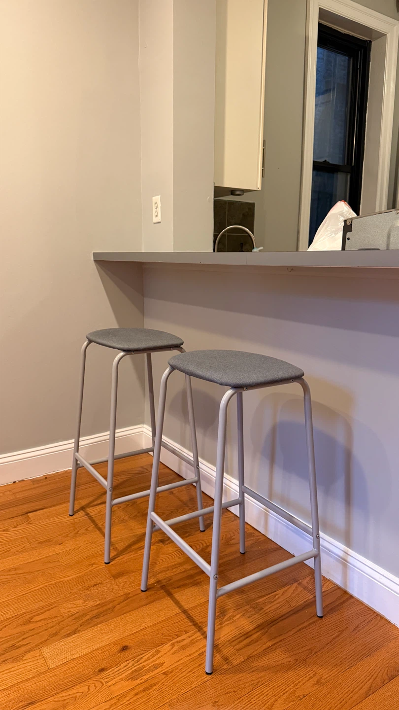 IKEA Bar Stool - photo 3