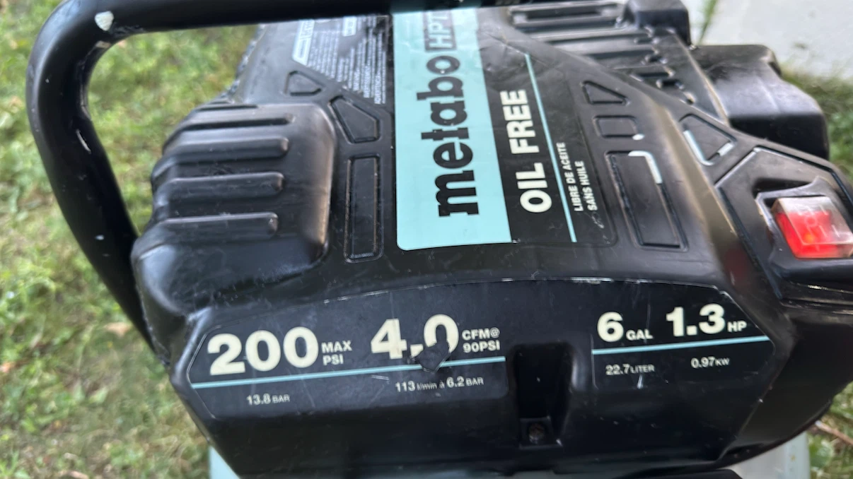 Metabo HPT Air Compressor with Hose - photo 2