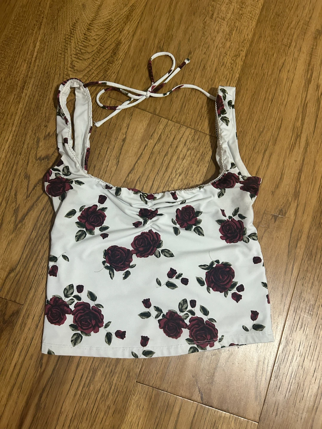 GARAGE White Rose Print Open Back Top P/S
