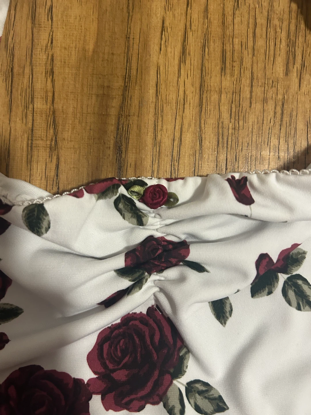GARAGE White Rose Print Open Back Top P/S - photo 2