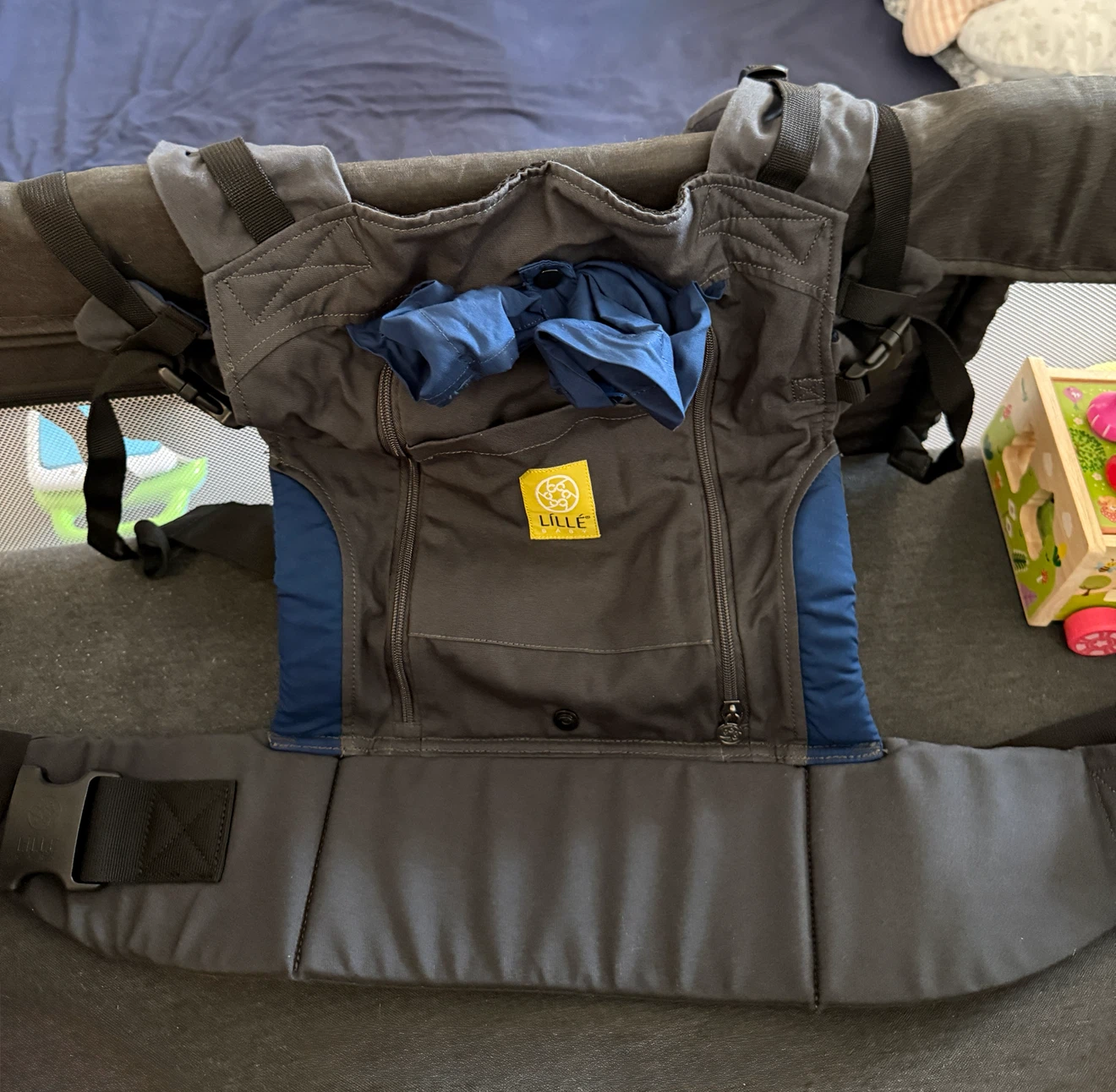 LÍLLÉbaby Fundamentals All Seasons Baby Carrier –Never Used - photo 2