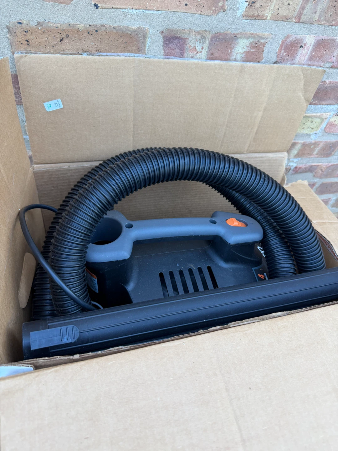 RIDGID WD4070 4 Gallon Portable Wet/Dry Vac - photo 3