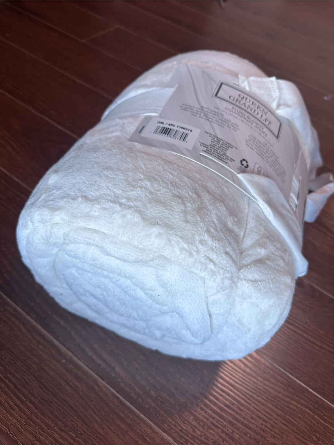 Kirkland Signature Queen Plush Blanket - photo 2