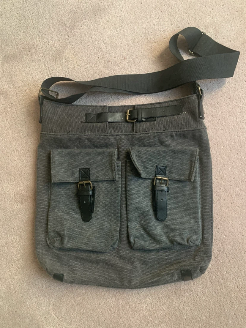 Men’s Canvas Crossbody Bag