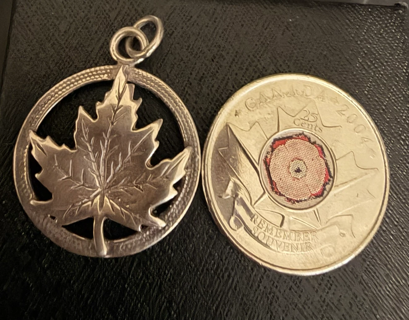 Maple leaf Sterling silver 925 pendant
