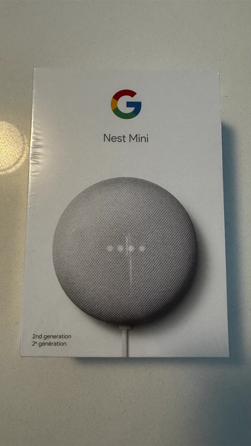 Google Nest Mini (2nd Gen) Smart Speaker - Chalk