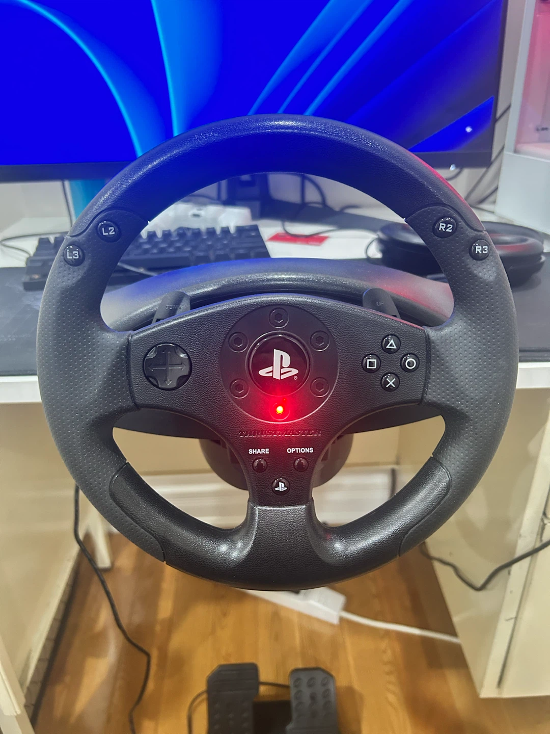 Thrustmaster T80 Racing Wheel and Pedals - photo 2