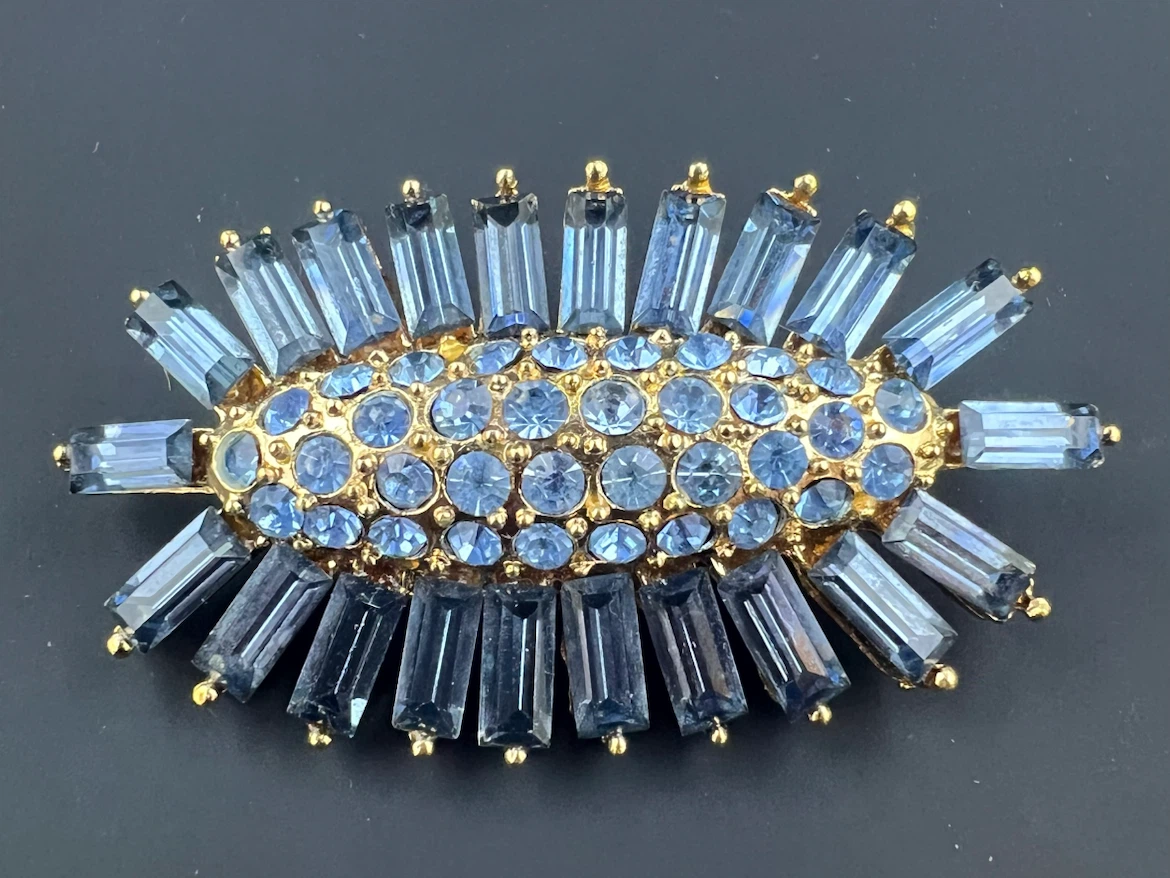 Vintage Style Blue Rhinestone Starburst Brooch