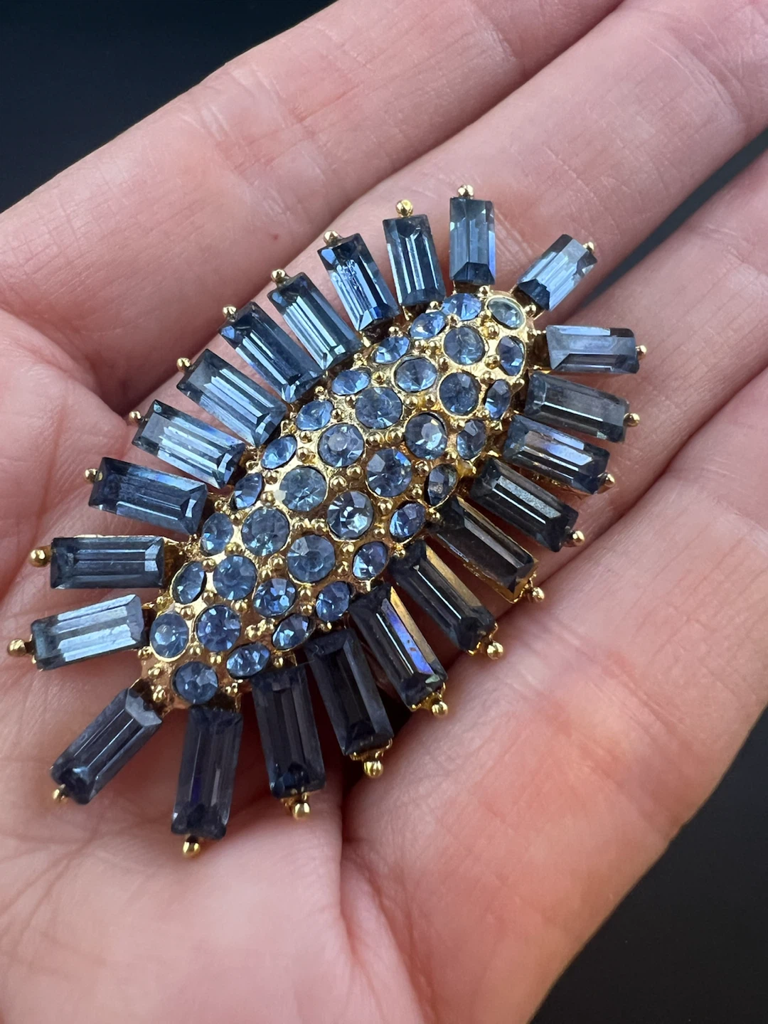Vintage Style Blue Rhinestone Starburst Brooch - photo 3