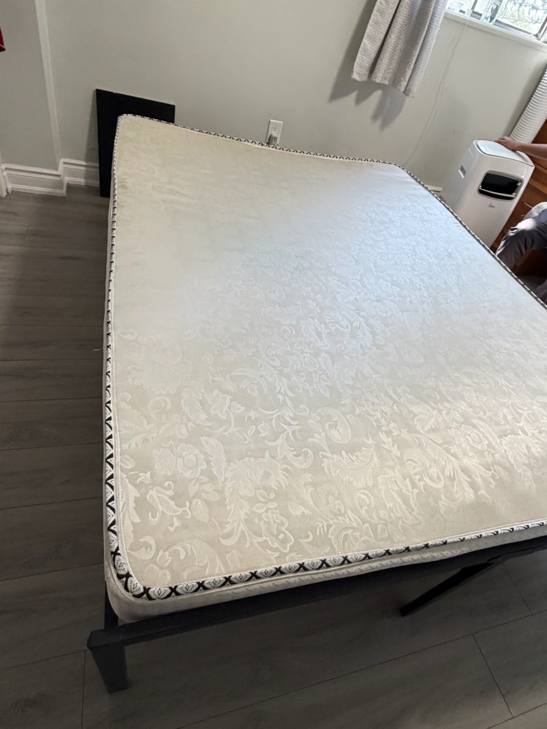 Queen Mattress and Bed Frame - photo 3