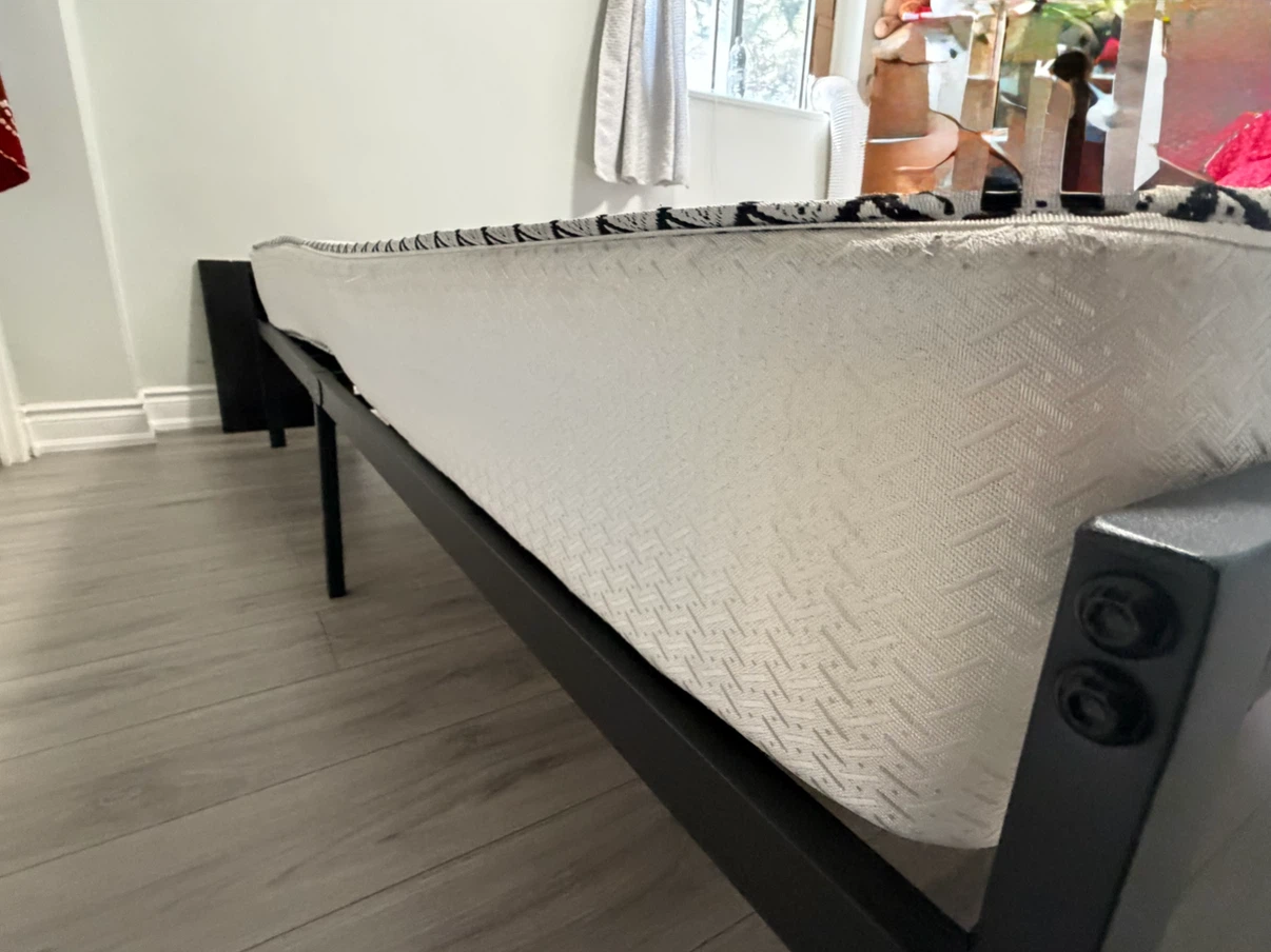 Queen Mattress and Bed Frame - photo 4