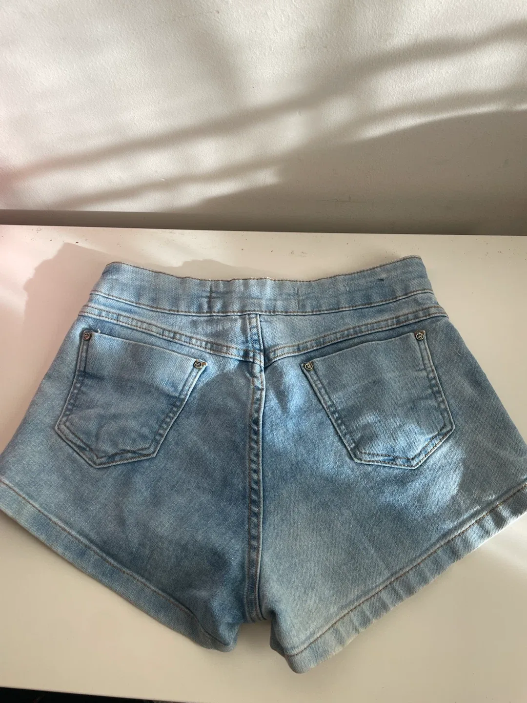 Woman’s denim shorts - photo 2