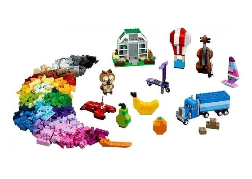 New Sealed LEGO Classic Creative Box 10704 (900 Pieces) - photo 2