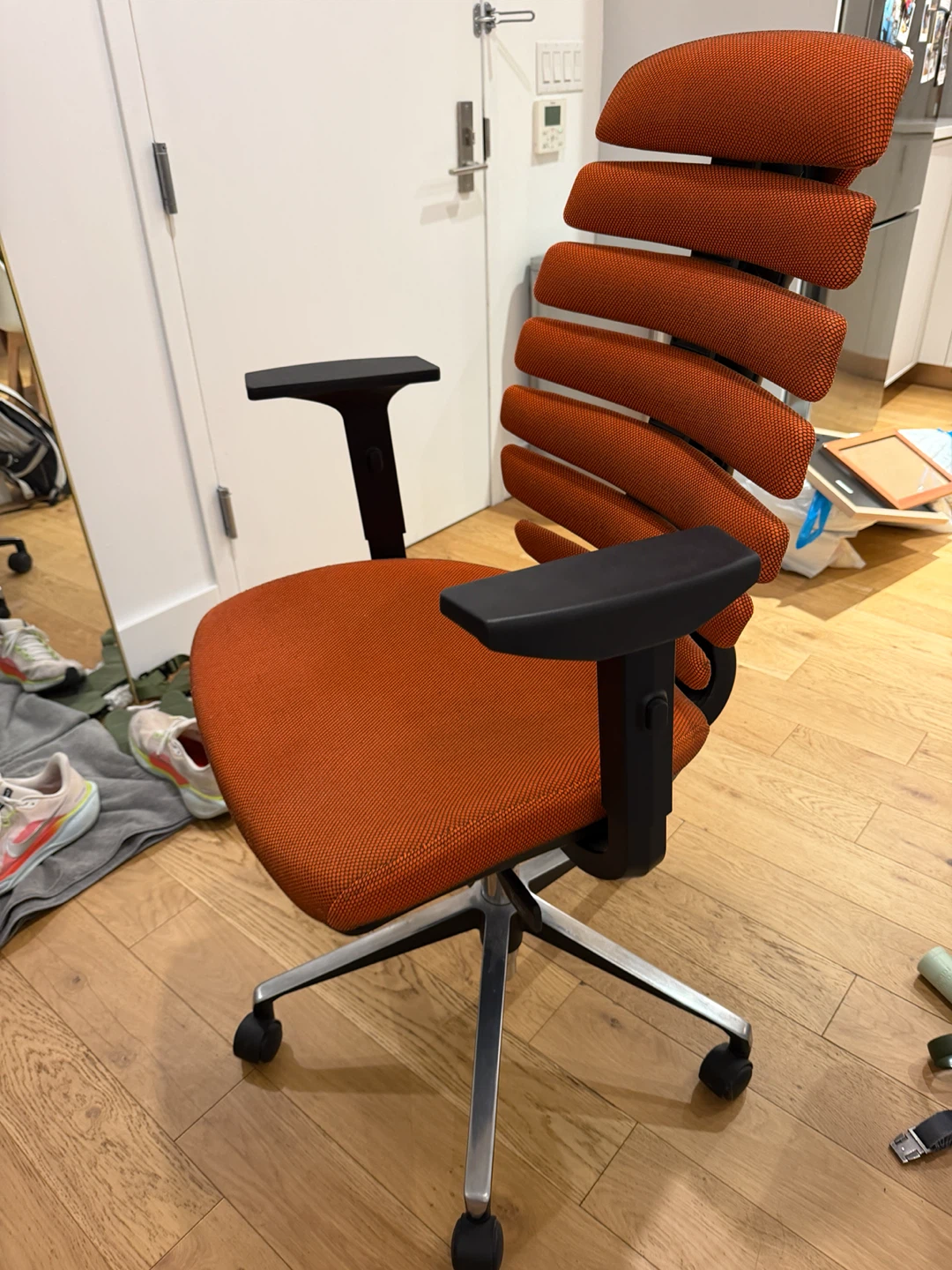 Ergonomic Office Chair - photo 2