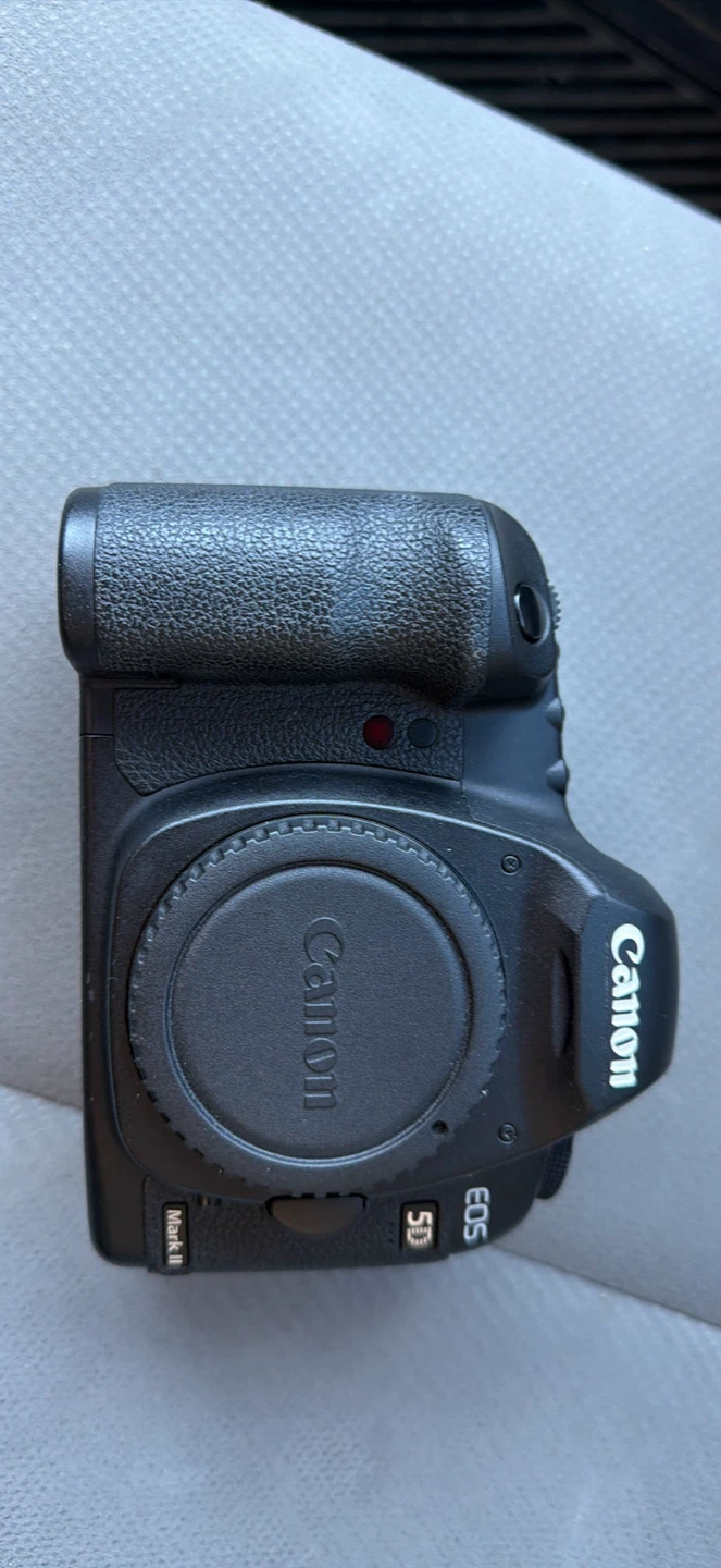 Canon EOS 5D Mark II DSLR Camera - photo 2